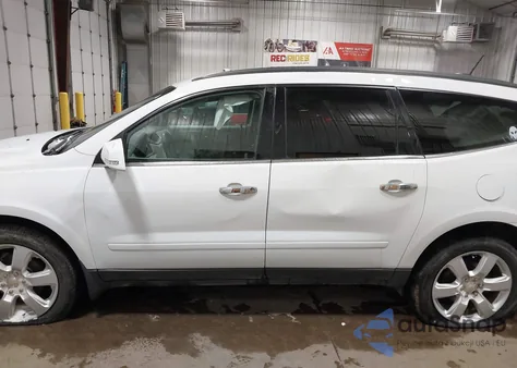 2016 Chevrolet Traverse 1Lt z USA, uszkodzony, nr VIN 1GNKVGKD9GJ180271